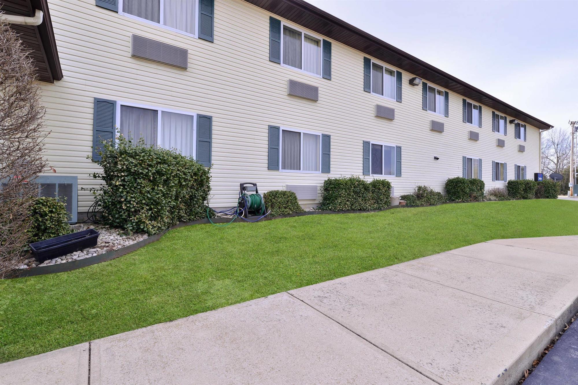 Americas Best Value Inn - Seymour Exterior photo